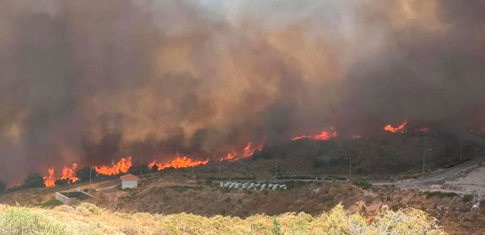 Πυρκαγιές: Καλύτερη εικόνα σε Κω και Χίο, καίει η φωτιά στην Κρήτη - Πάνω από 50 φωτιές το τελευταίο 24ωρο (βίντεο, φωτ.)