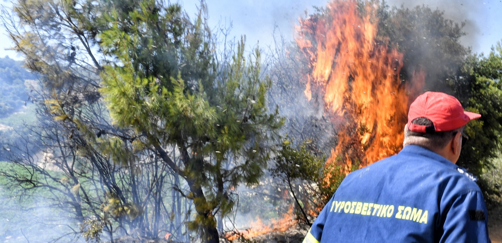 Φωτιά στη Χωριστή Δράμας - Επιχειρούν τρία εναέρια
