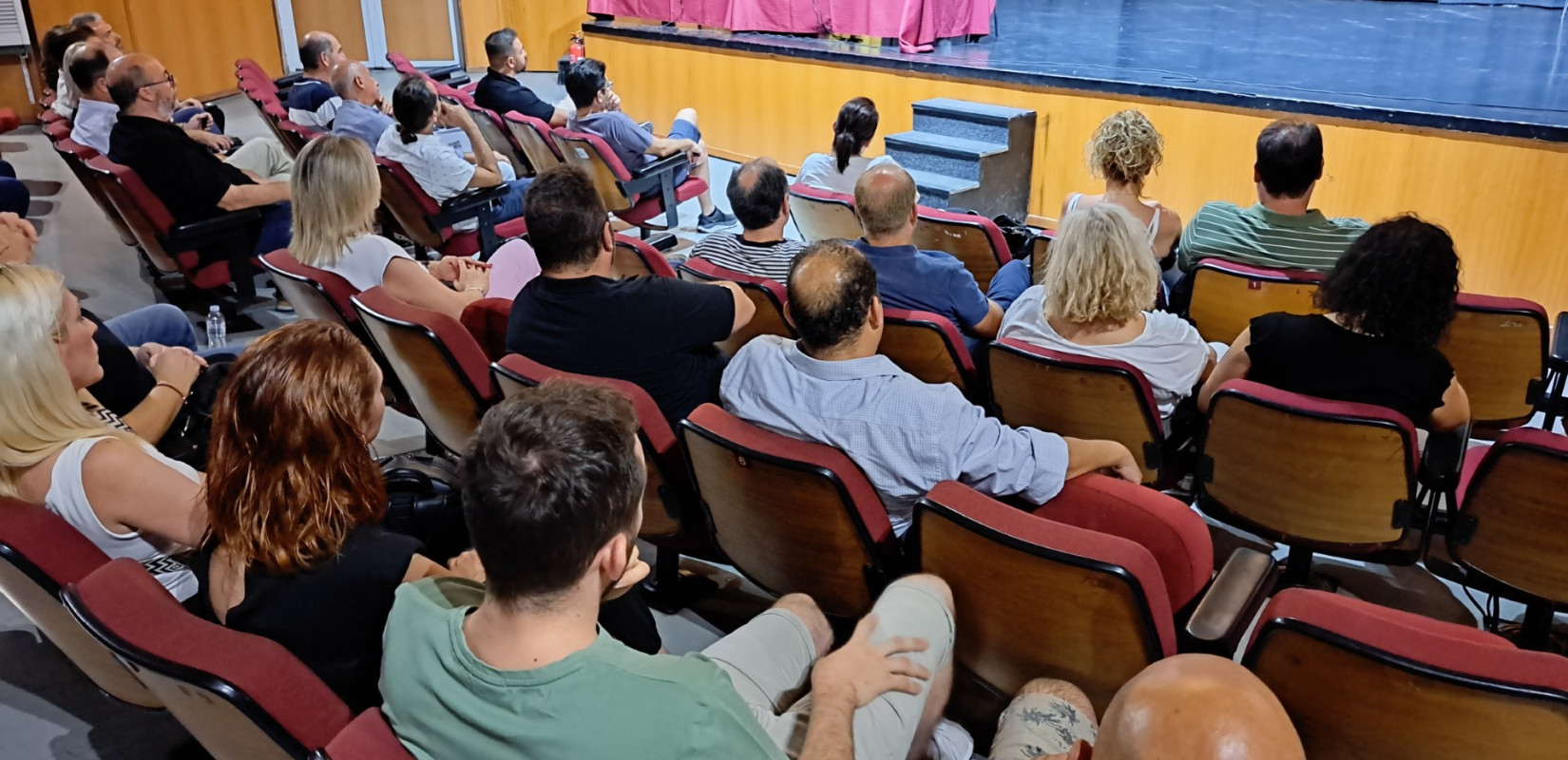 Θέρμη: Συνάντηση του δημάρχου με τις διοικήσεις των Επαγγελματικών Συλλόγων του δήμου