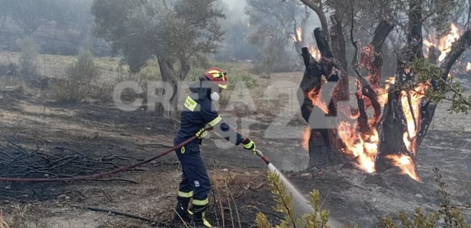 Ρέθυμνο: Χωρίς ενεργό μέτωπο η φωτιά - Σε επιφυλακή για αναζωπυρώσεις