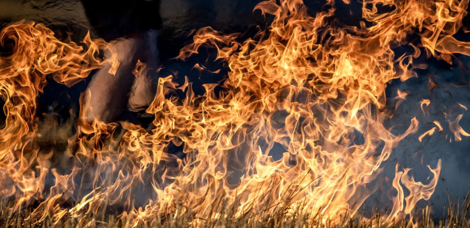 Πολύ υψηλός κίνδυνος εκδήλωσης πυρκαγιάς αύριο σε Θεσσαλονίκη και Κιλκίς - Πού απαγορεύεται η κυκλοφορία