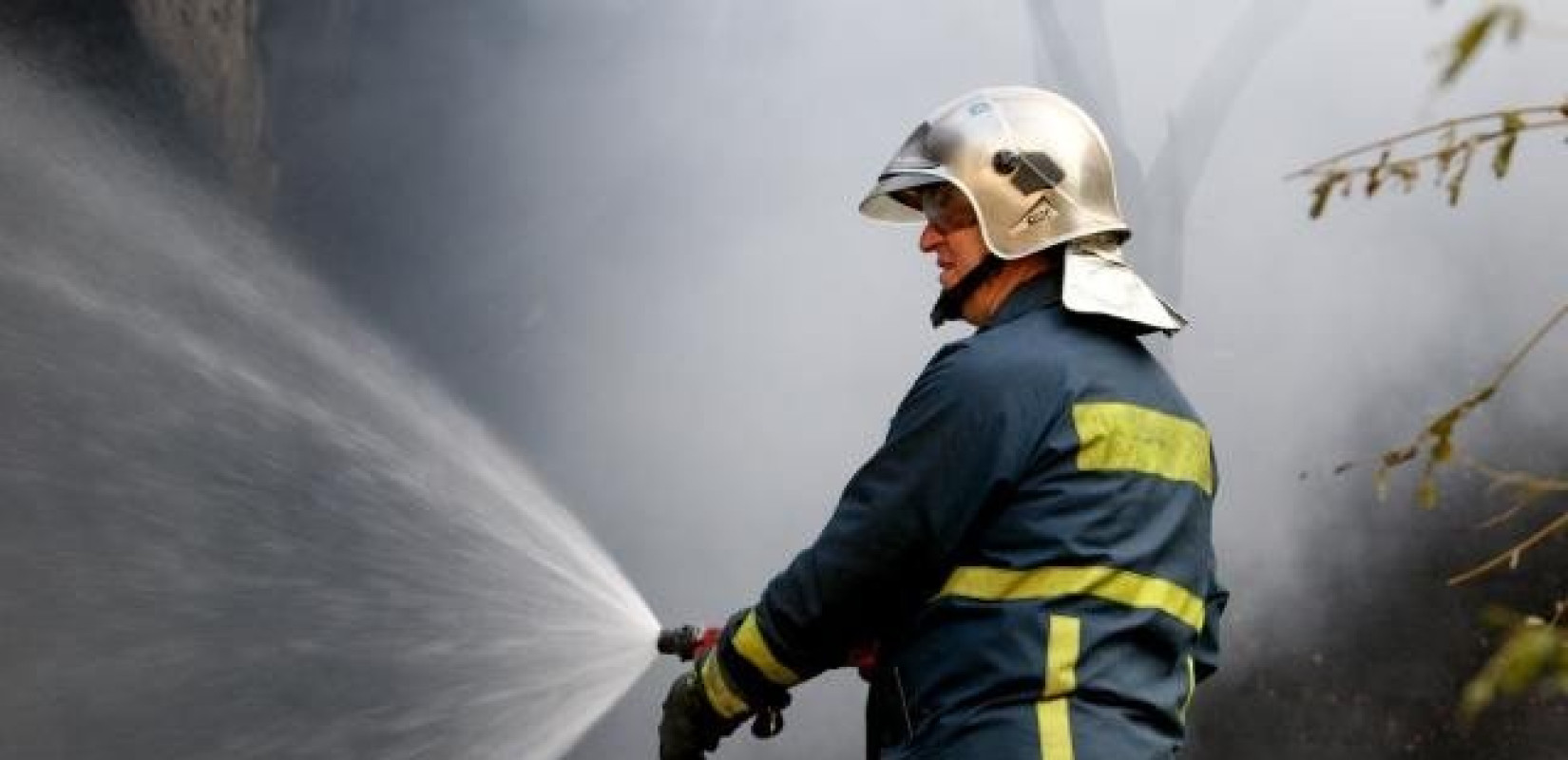 Λάρισα: Χωρίς ενεργό μέτωπο η φωτιά στο Βαθύρεμα Αγιάς