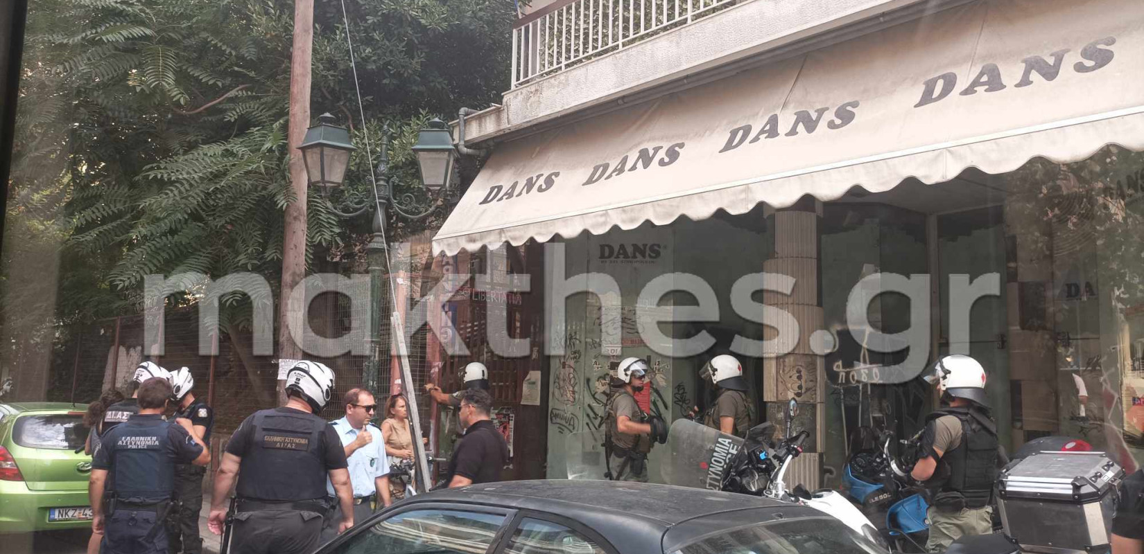 Θεσσαλονίκη: 11 συλλήψεις για την κατάληψη  «Libertatia»