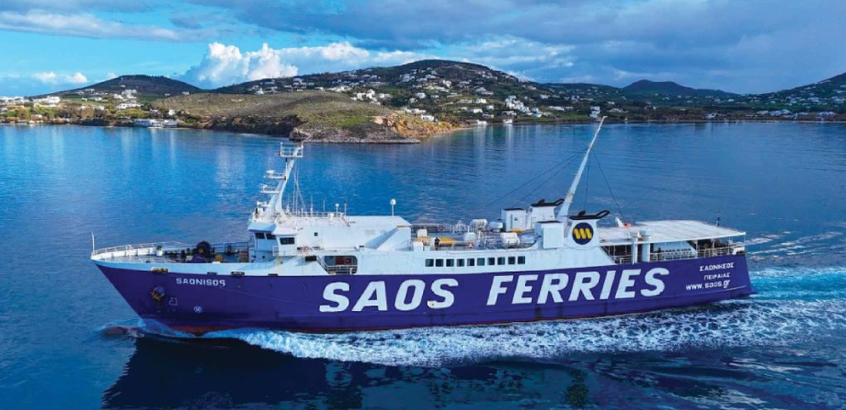 Βλάβη σε πλοίο στο λιμάνι της Πάτμου