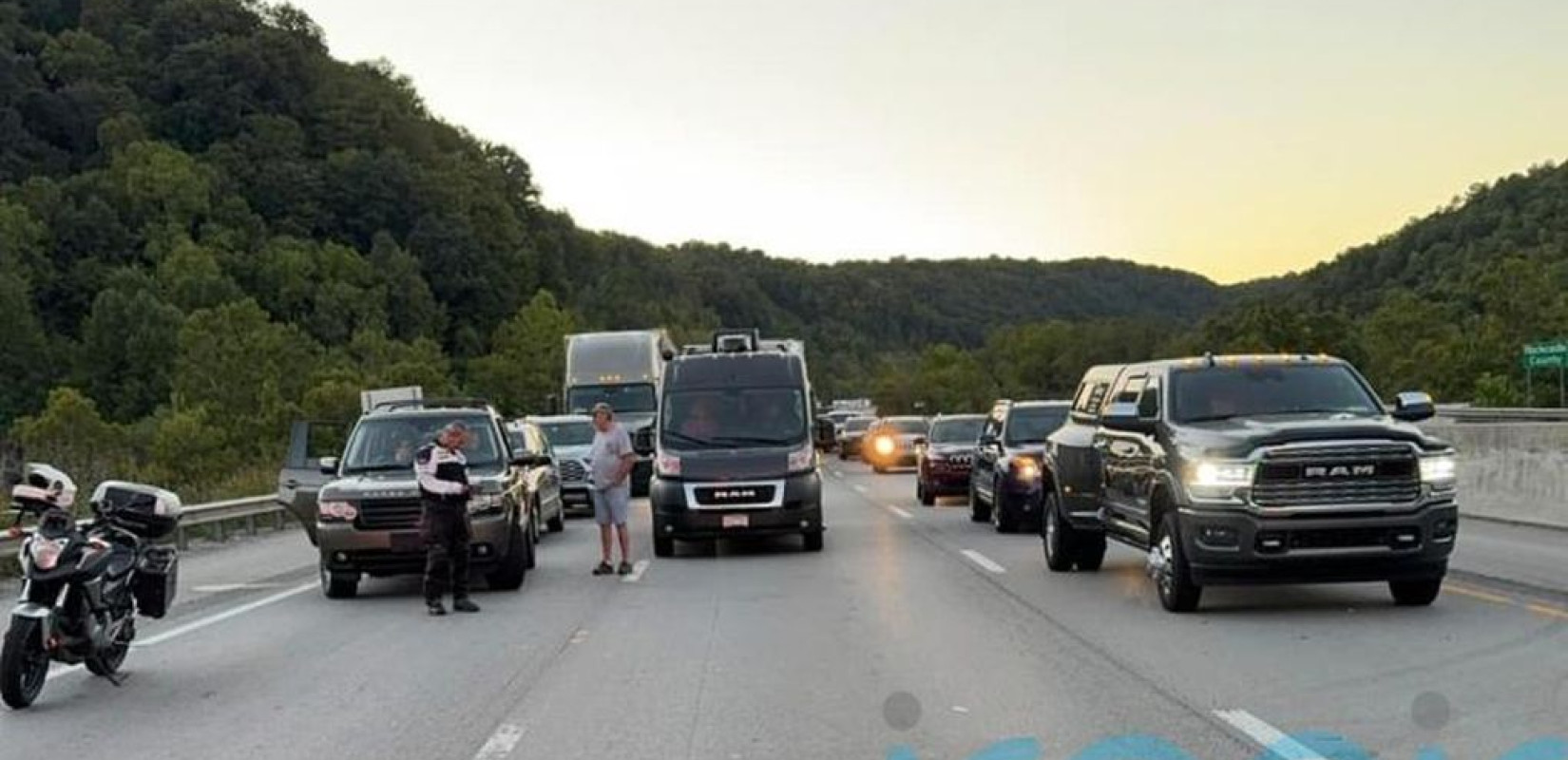 ΗΠΑ: Νέα ένοπλη επίθεση - Σε αυτοκινητόδρομο του Κεντάκι - Υπάρχουν σοβαρά τραυματισμένοι