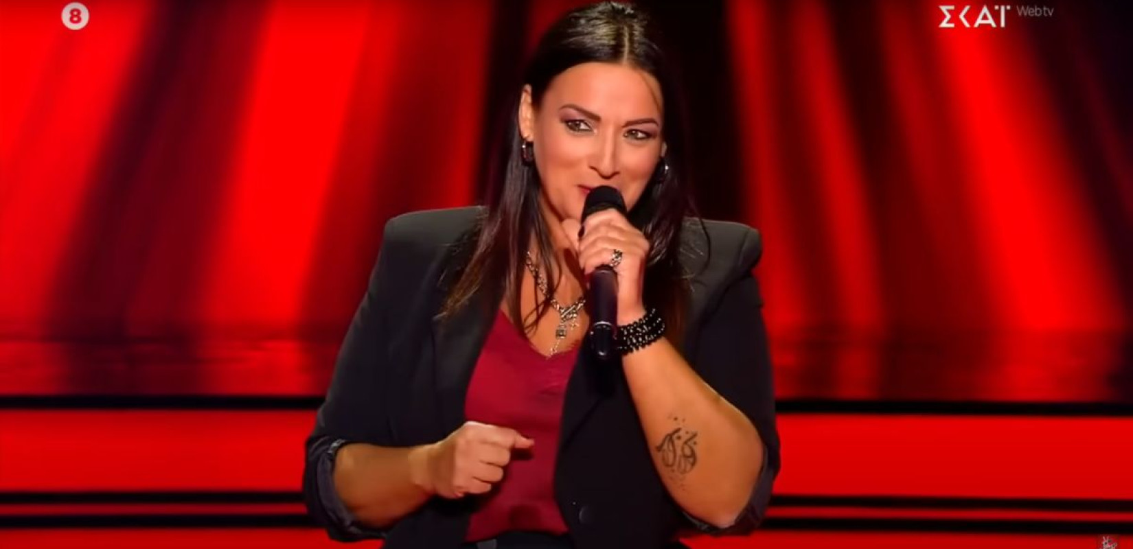 Εργαζόμενη στον δήμο Καλαμαριάς μπήκε στο «The Voice» - Κυνηγά το όνειρό της (βίντεο)