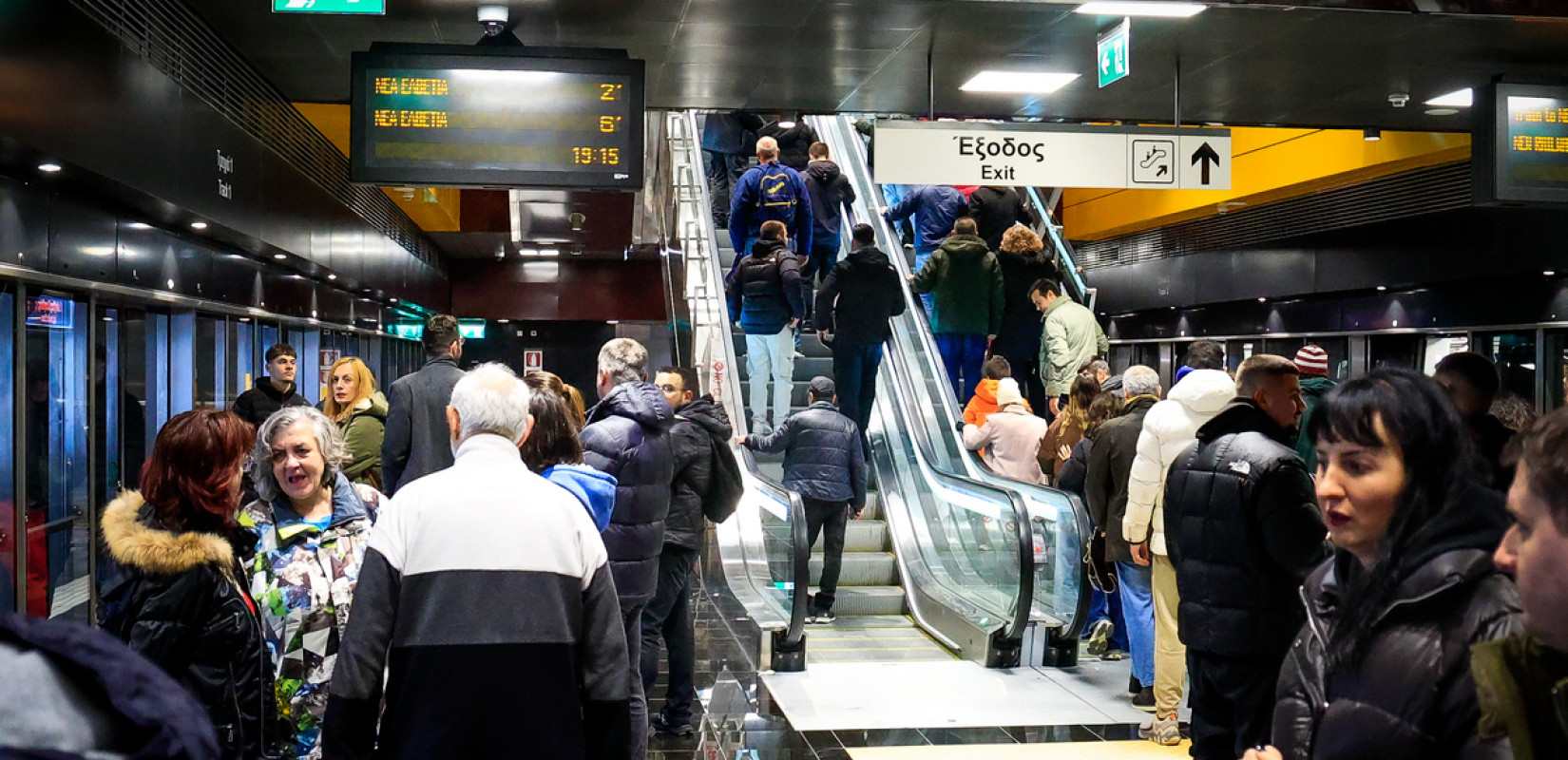 Μετρό Θεσσαλονίκης: Χαλασμένα τα μηχανήματα έκδοσης εισιτηρίων στους σταθμούς «Αγ. Σοφίας» και «25ης Μαρτίου»