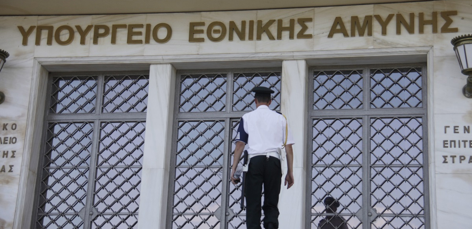 Ποια στρατόπεδα κλείνουν και ποιες μονάδες συγχωνεύονται μέχρι το τέλος του έτους - Δύο στη Θεσσαλονίκη