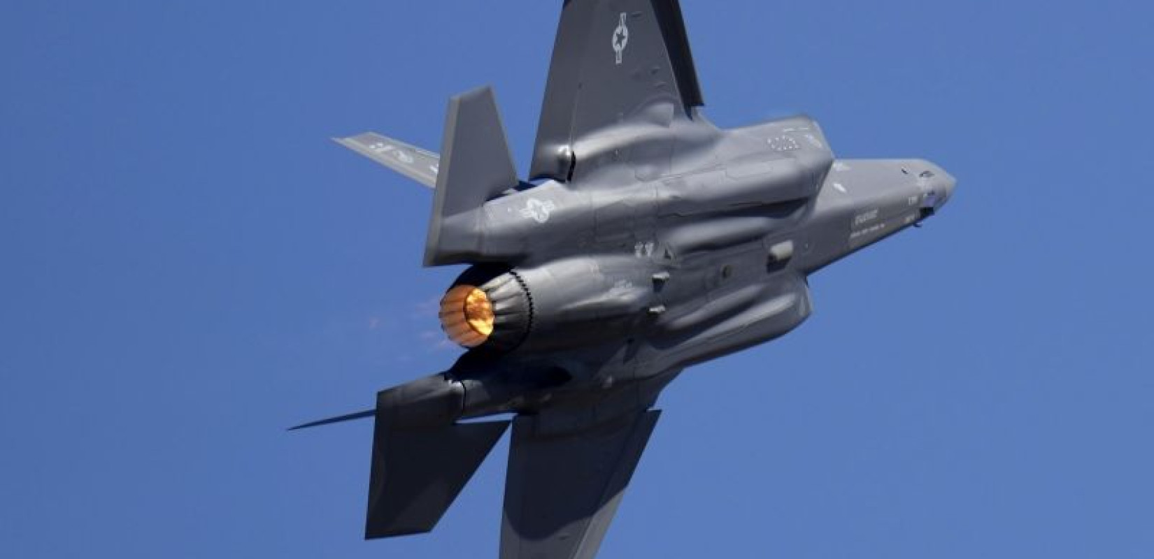 Αλάσκα: Η στιγμή της συντριβής μαχητικού F-35 κατά τη διάρκεια γυμνασίων - Σώος ο πιλότος (βίντεο)