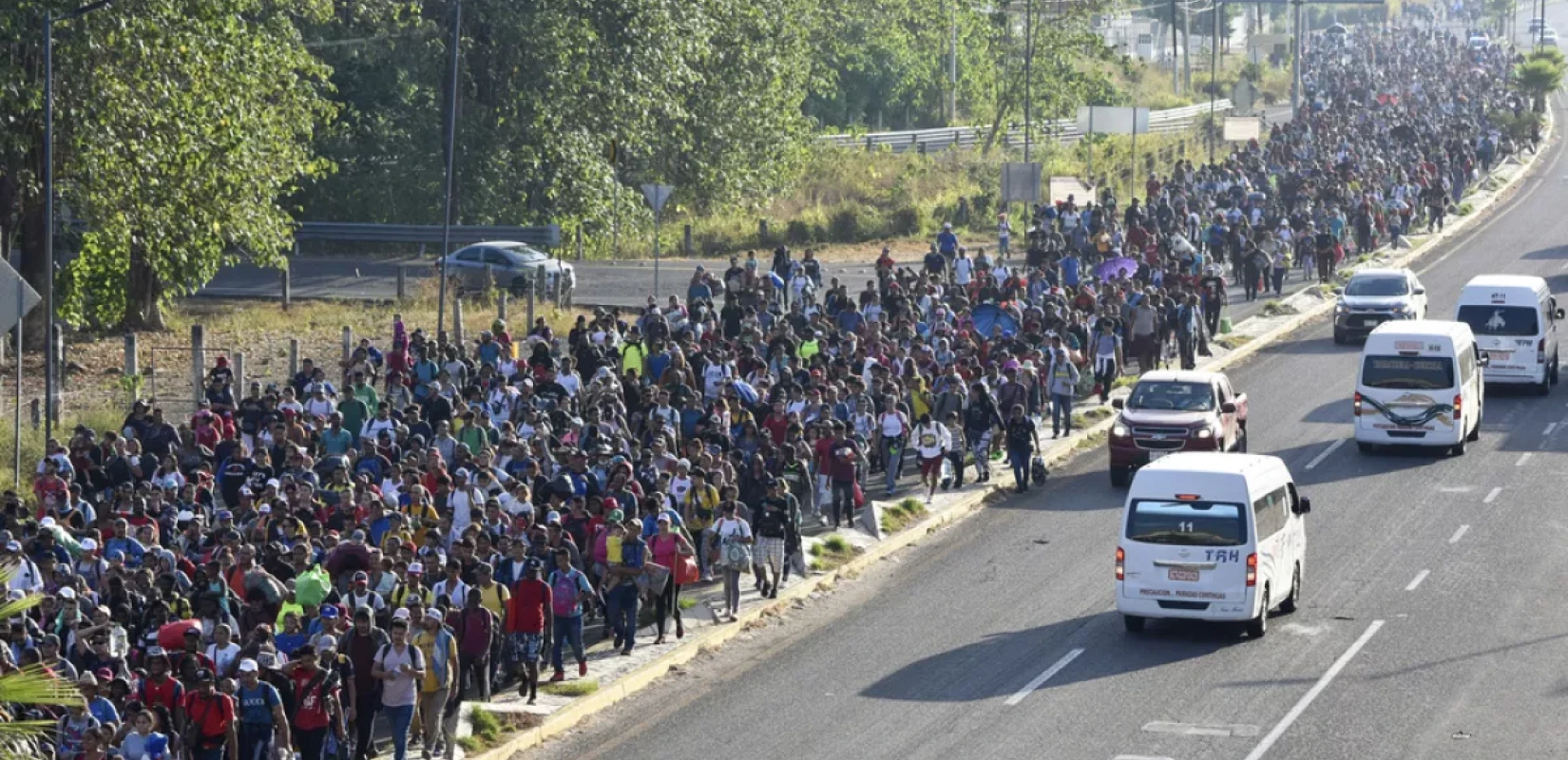 Μεξικό: Ένα καραβάνι χιλίων μεταναστών ξεκίνησε προς τα σύνορα με τις ΗΠΑ