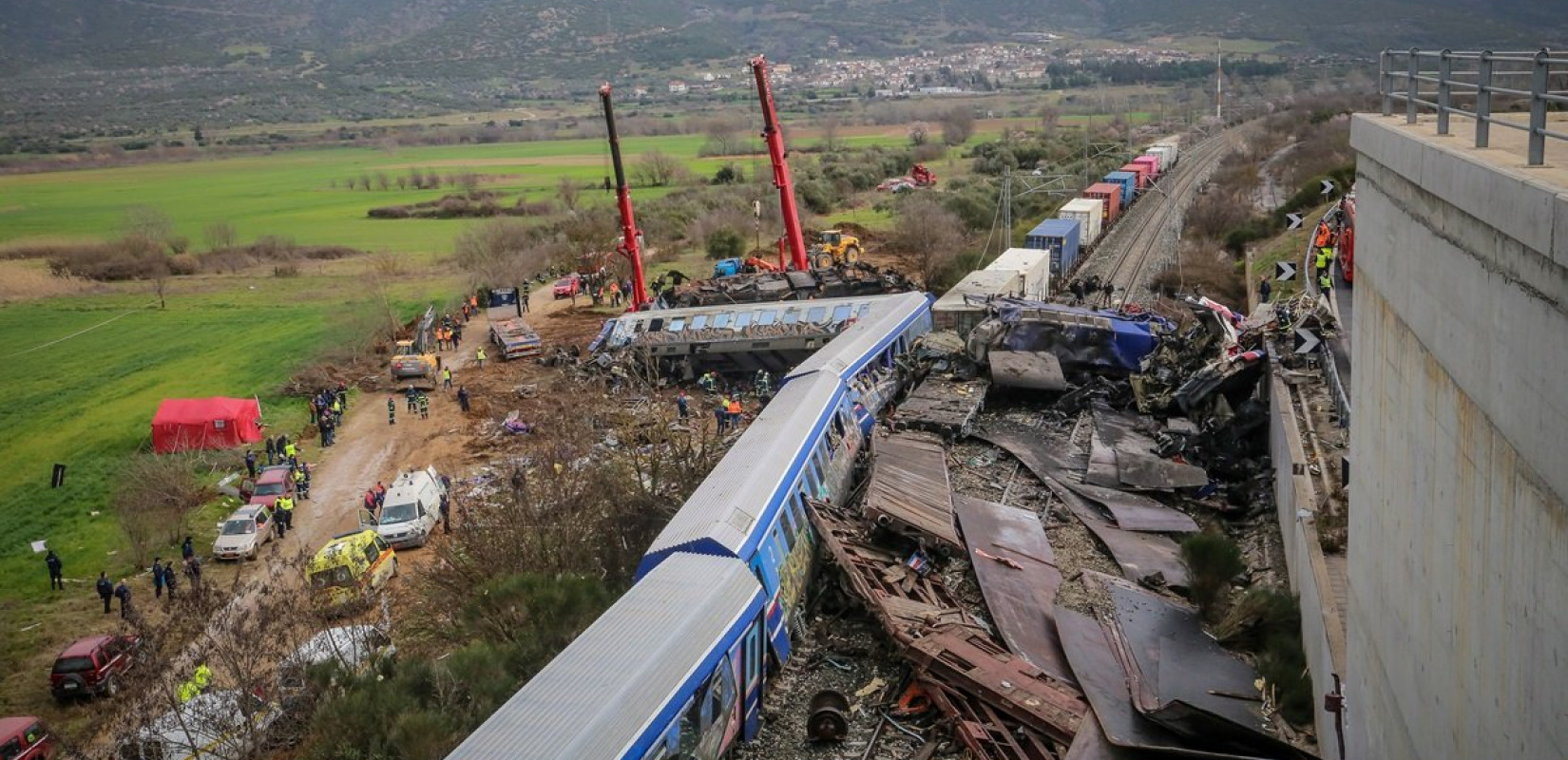 Τέμπη: Μόνο μία γραμματέας συνδράμει το έργο του ανακριτή