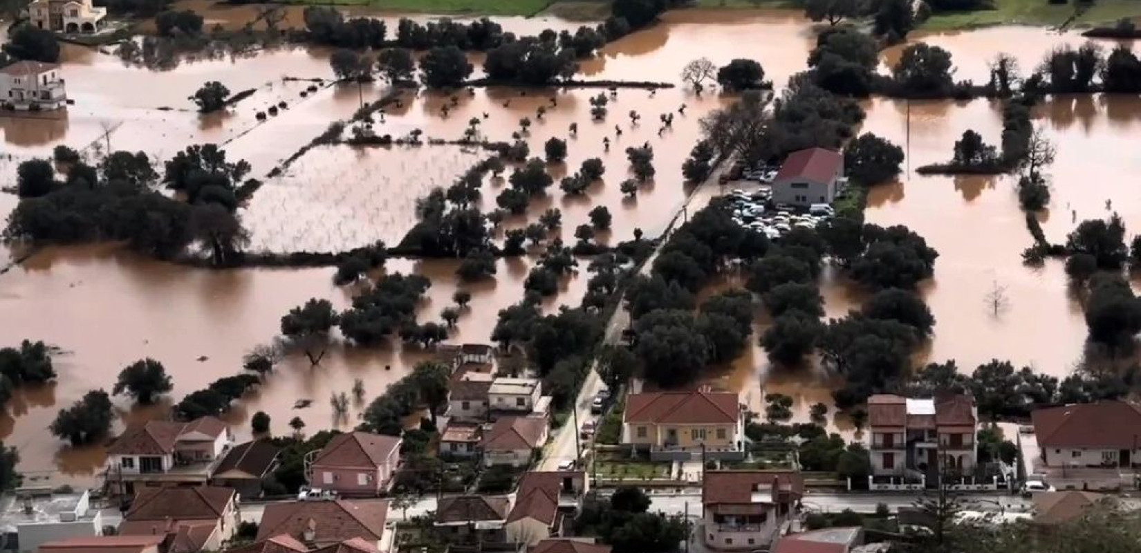 Κεφαλονιά: Πλημμύρισαν σπίτια και έκλεισαν δρόμοι από κατολισθήσεις