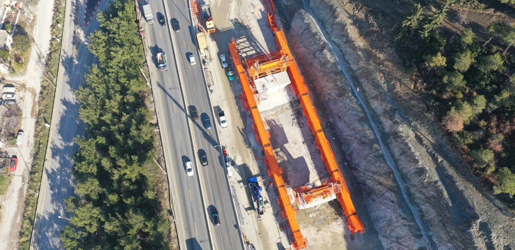 Θεσσαλονίκη: Το πορτοκαλί καλούπι του FlyOver και τα επόμενα ορόσημα του έργου