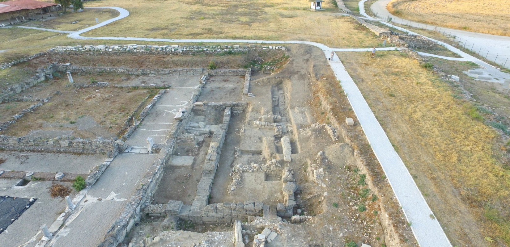 Η ακρόπολη της Αμφίπολης φέρνει στο φως σημαντικά ευρήματα