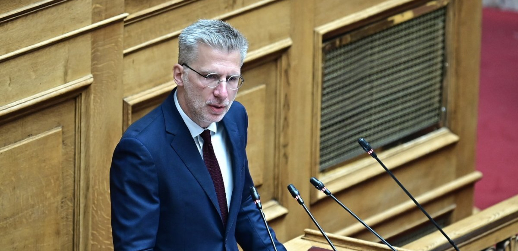 Ο Άκης Σκέρτσος για το τραγούδι του Light: «Τα άτομα με αναπηρία αξιώνουν ουσιαστικό σεβασμό»