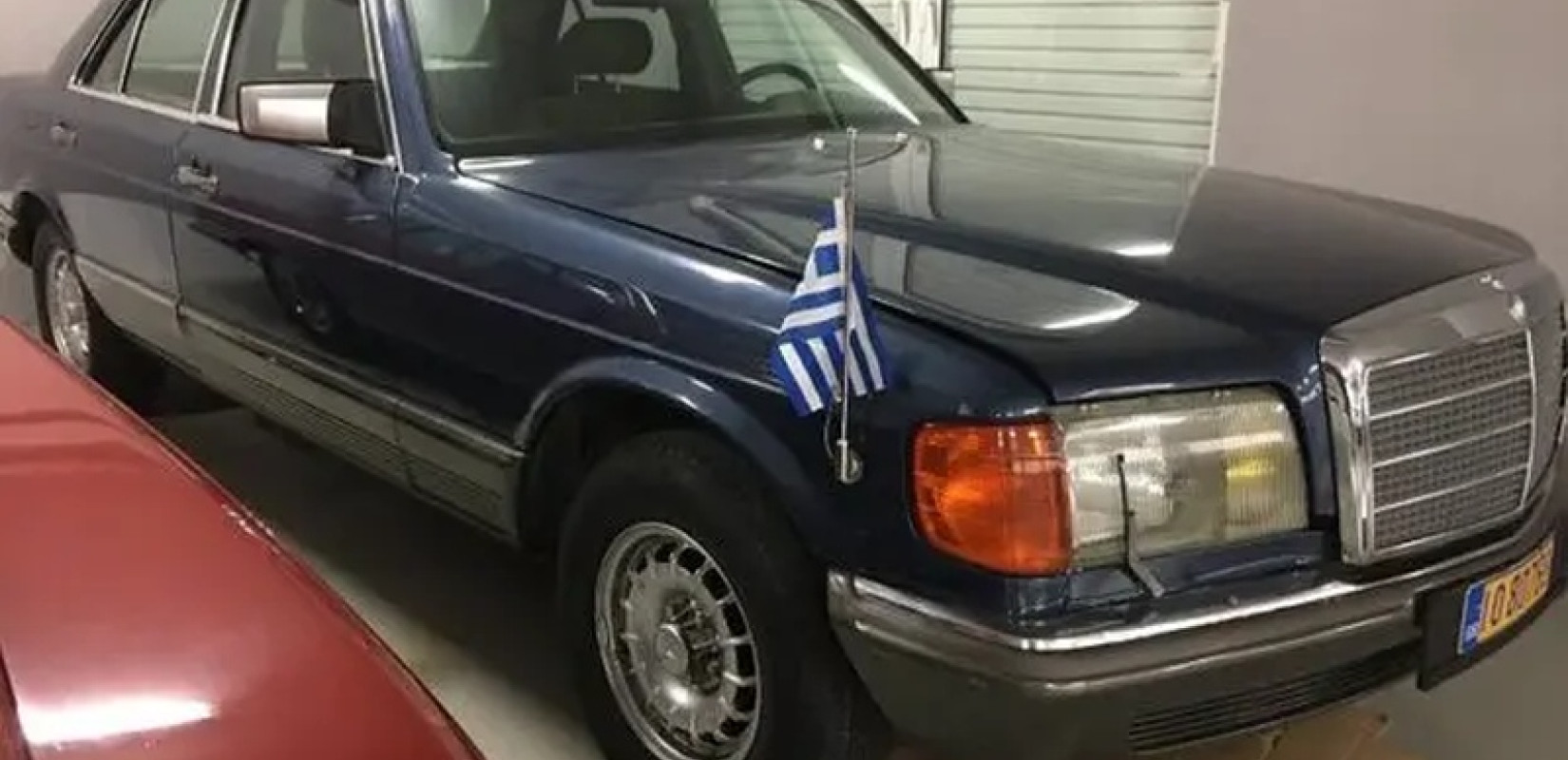 Ποιος επιχειρηματίας είναι ο νέος ιδιοκτήτης της θρυλικής Mercedes-Benz του Ανδρέα Παπανδρέου (βίντεο)