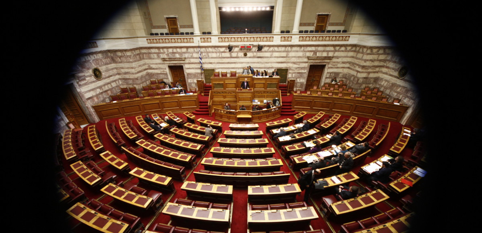 Βουλή - Τέμπη: Μέτωπο Κωνσταντοπούλου, Βελόπουλου, Κασσελάκη και Νίκης για την πρόταση Καρυστιανού