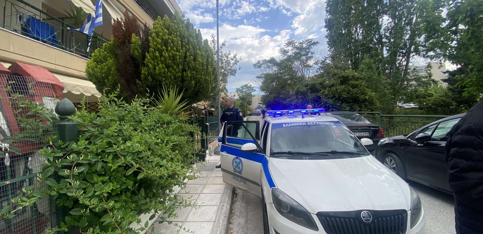 Θεσσαλονίκη: Επεισόδιο στην Ευκαρπία μεταξύ κουμπάρων - «Βγες έξω θα σε σκοτώσω» φώναζε άντρας και πυροβόλησε στον αέρα