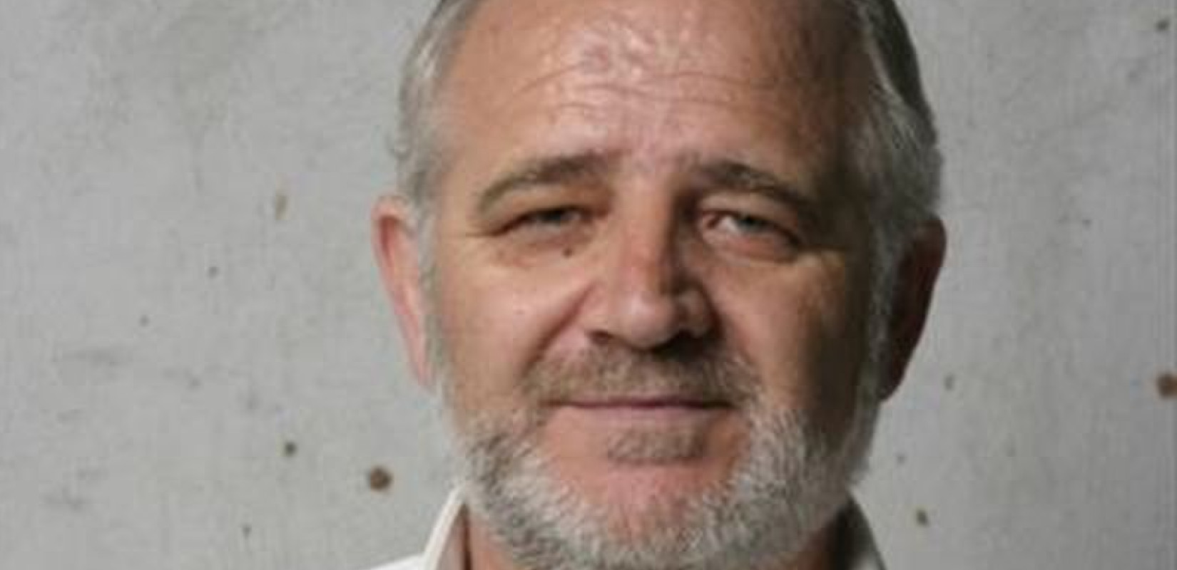 Πέθανε ο γνωστός ηθοποιός του ΚΘΒΕ Δημήτρης Κολοβός
