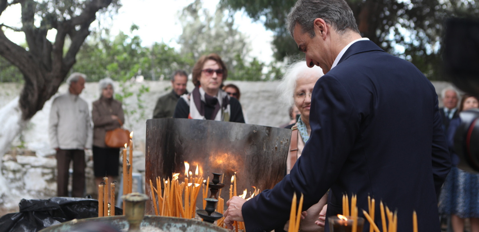Κυβέρνηση: Τα 30άρια, οι περιοδείες και τα μικρά «δώρα»