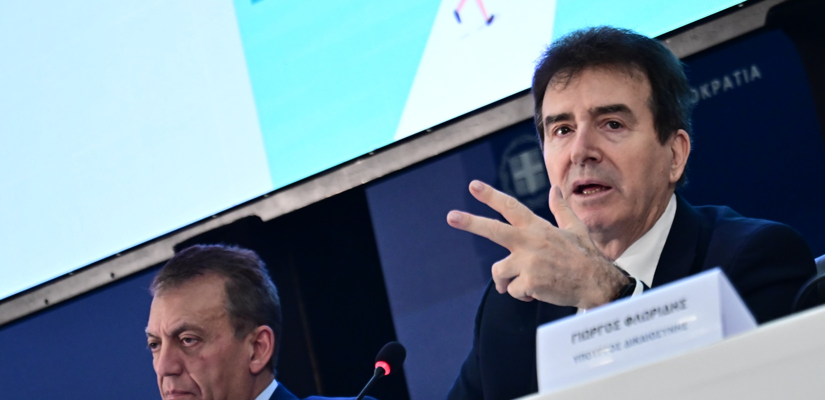 Χρυσοχοΐδης: Oι βασικοί άξονες των δράσεων της ΕΛΑΣ για την αντιμετώπιση της βίας των ανηλίκων