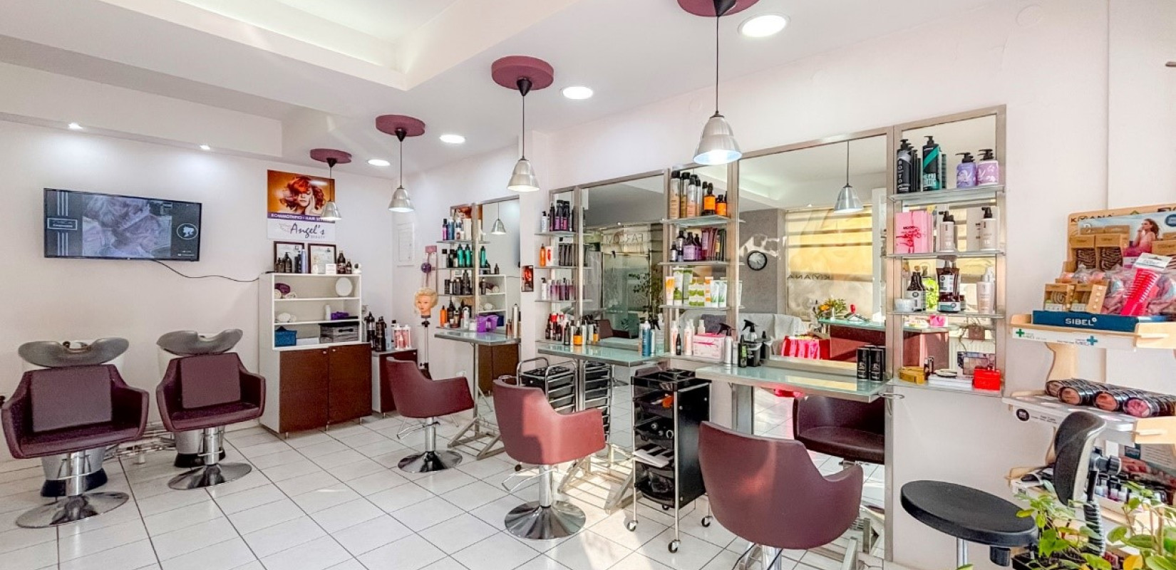 Angel's Beauty Hair House: Όταν η τέχνη της κομμωτικής συναντά την πολυετή εμπειρία