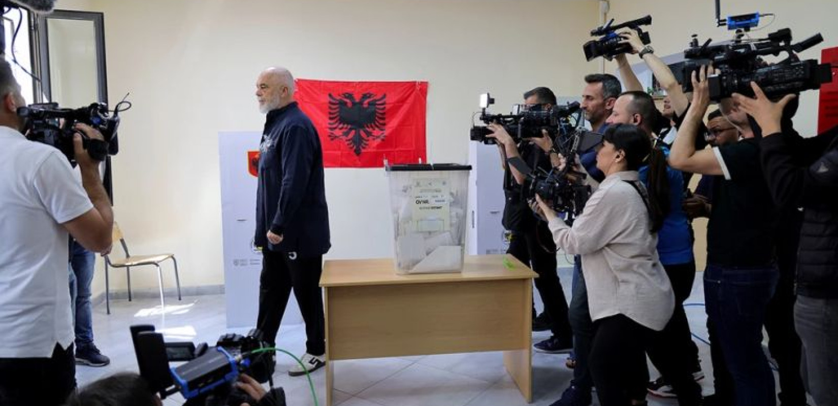 Ο Έντι Ράμα οδεύει προς μια άνευ προηγουμένου τέταρτη θητεία στην Αλβανία