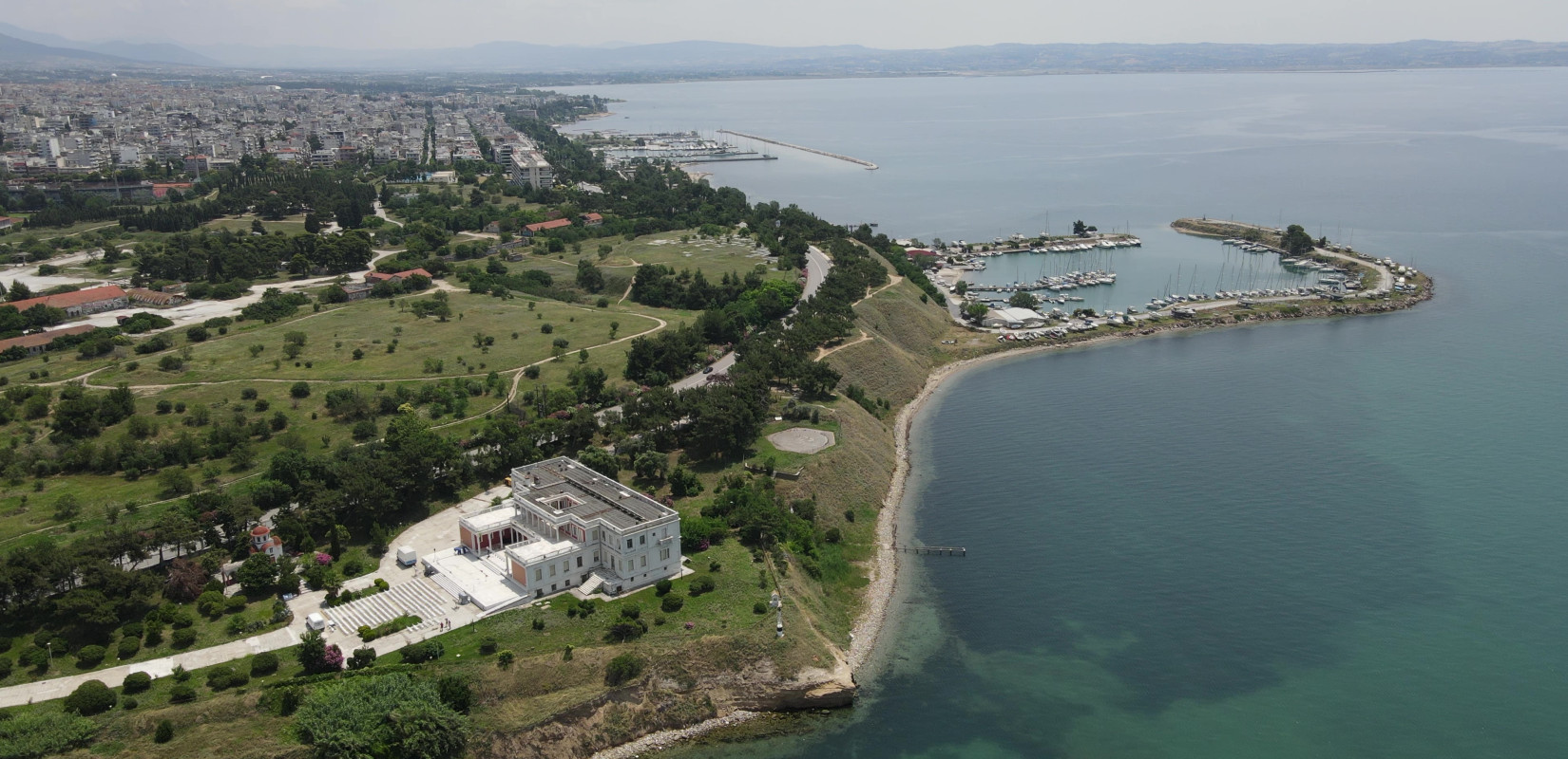 Στη Βουλή ο αποκλεισμός της Καλαμαριάς από τους σχεδιασμούς ανάπτυξης του παραλιακού μετώπου Θεσσαλονίκης