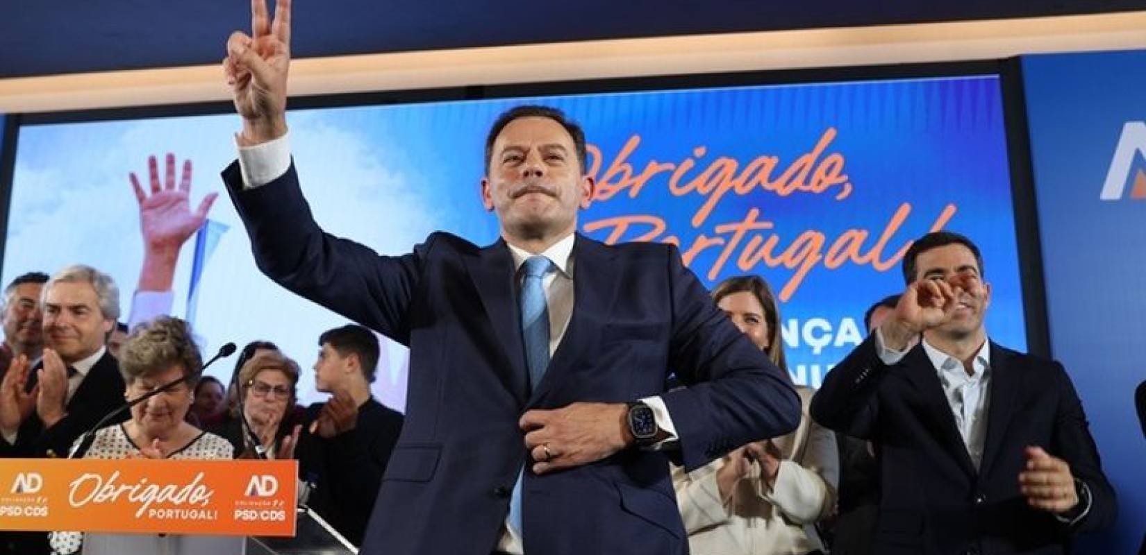 Εκλογές στην Πορτογαλία: Νίκη της Δεξιάς, χωρίς πλειοψηφία των εδρών στο κοινοβούλιο - Παραιτείται ο ηγέτης των Σοσιαλιστών