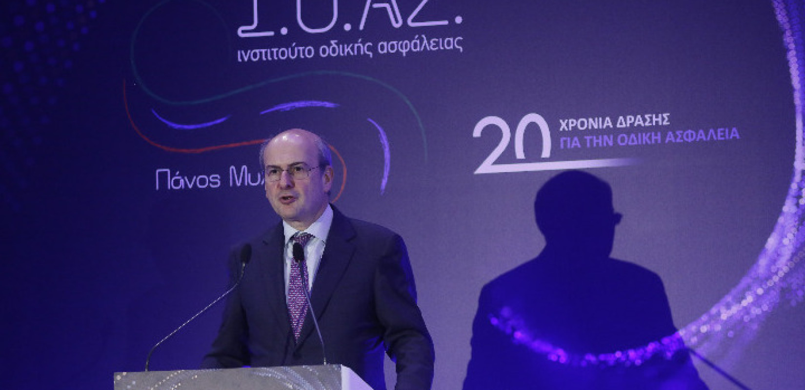 Κ. Χατζηδάκης: Νέα οδικά έργα, ενίσχυση ΜΜΜ, νέος ΚΟΚ, περισσότεροι έλεγχοι, οδική παιδεία