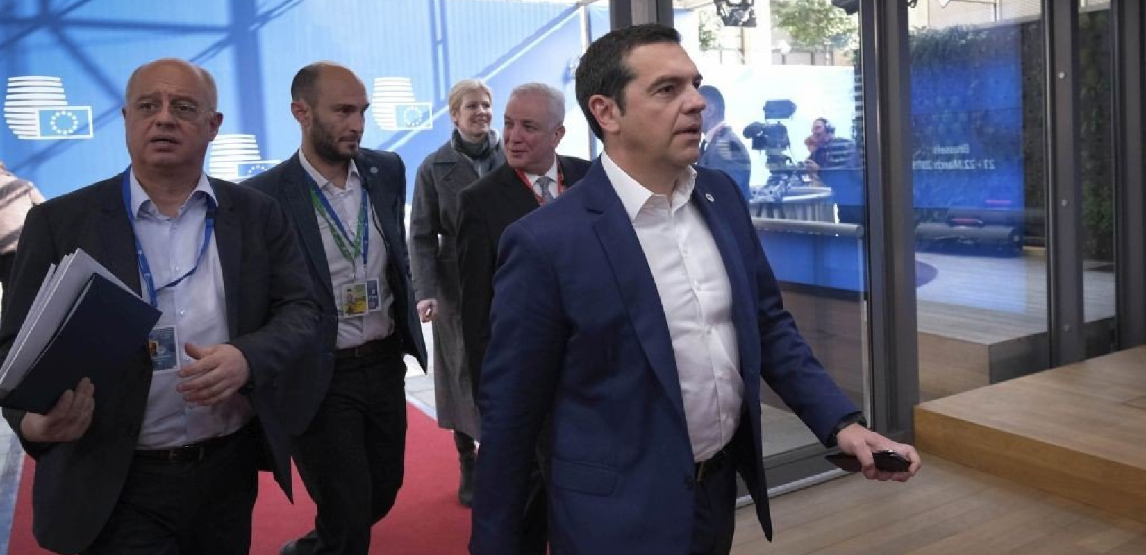 «Προοδευτικές λύσεις  εντός της ΕΕ» θα ζητήσει ο Αλ. Τσίπρας από την Ιταλία