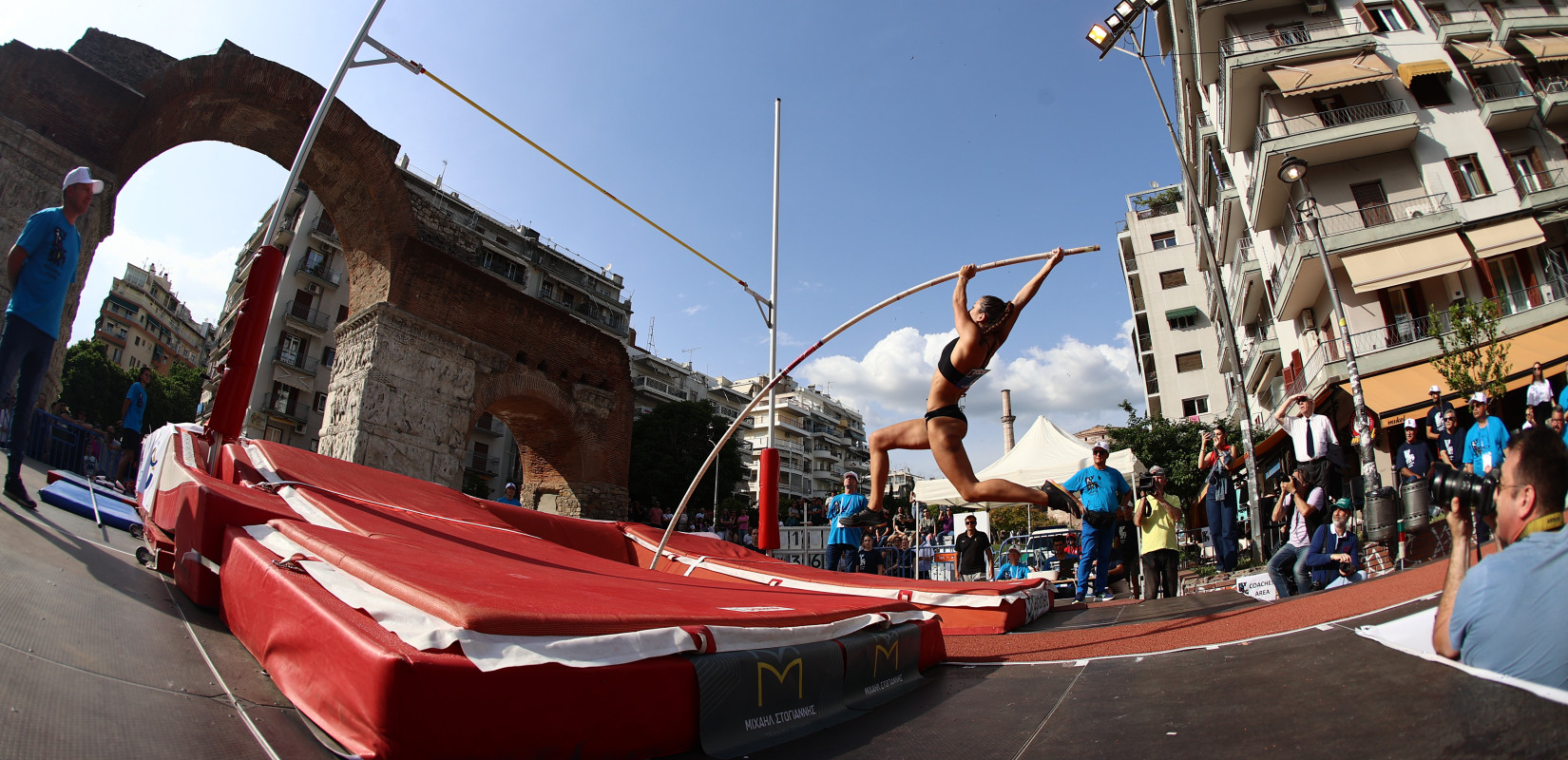 Θεσσαλονίκη - «Fly in SKG Sky»: Πρωτόγνωρες εικόνες στην Καμάρα