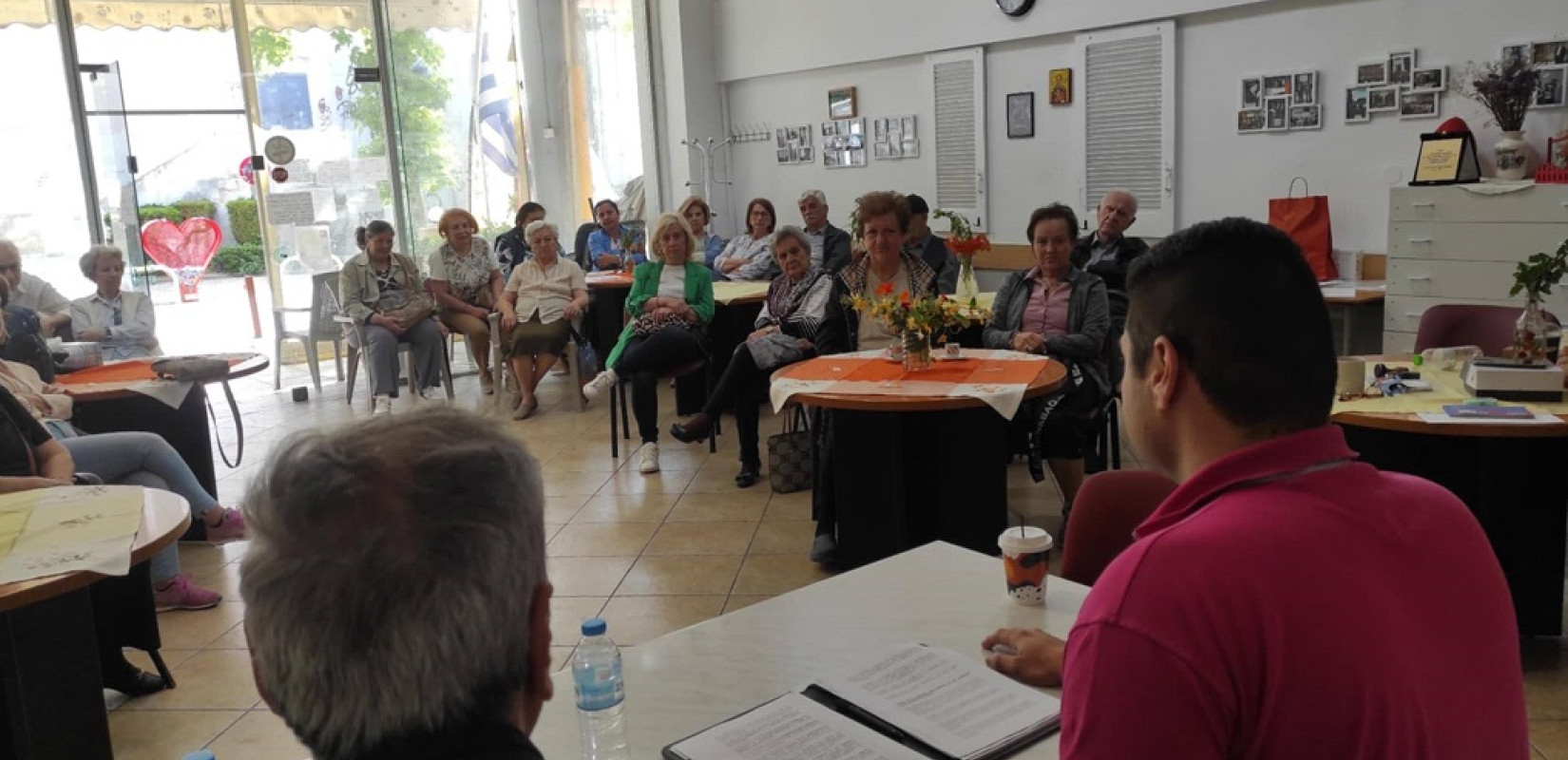 Δήμος Θέρμης: Η ΕΛ.ΑΣ. παρείχε συμβουλές στους ηλικιωμένους του ΚΑΠΗ για την αποφυγή εξαπάτησης από επιτήδειους