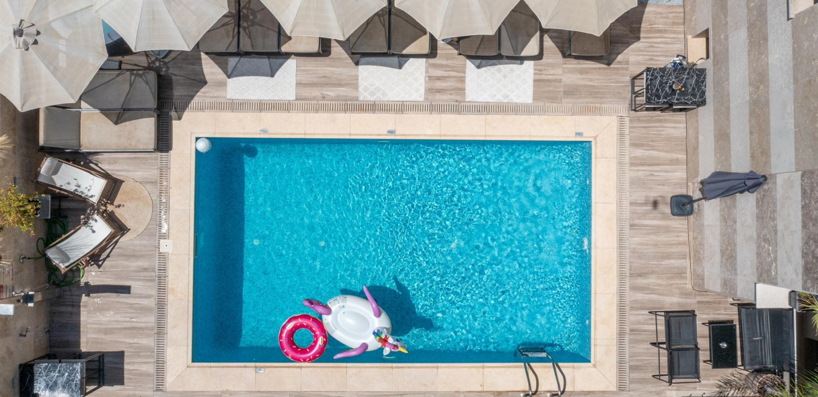Vellum Luxury Living: Πολυτελής απόδραση στην καρδιά της Καλλιθέας Χαλκιδικής