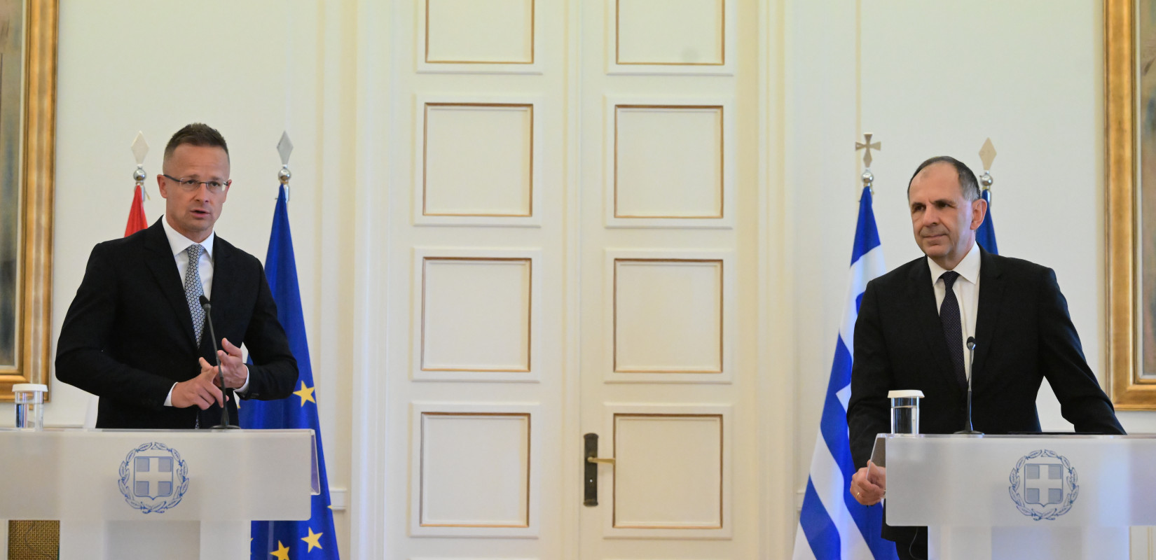 Γ. Γεραπετρίτης μετά της συνάντηση με τον ΥΠΕΞ της Ουγγαρίας: Οι νέες γεωπολιτικές προκλήσεις επιβάλλουν τη θωράκιση των χωρών μας και στην ενέργεια