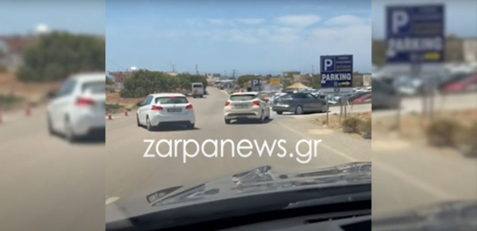 Κρήτη: Αστυνομικοί προσποιήθηκαν τους τουρίστες και συνέλαβαν έναν «κράχτη» και έναν ιδιοκτήτη πάρκινγκ στο Ελαφονήσι (βίντεο)