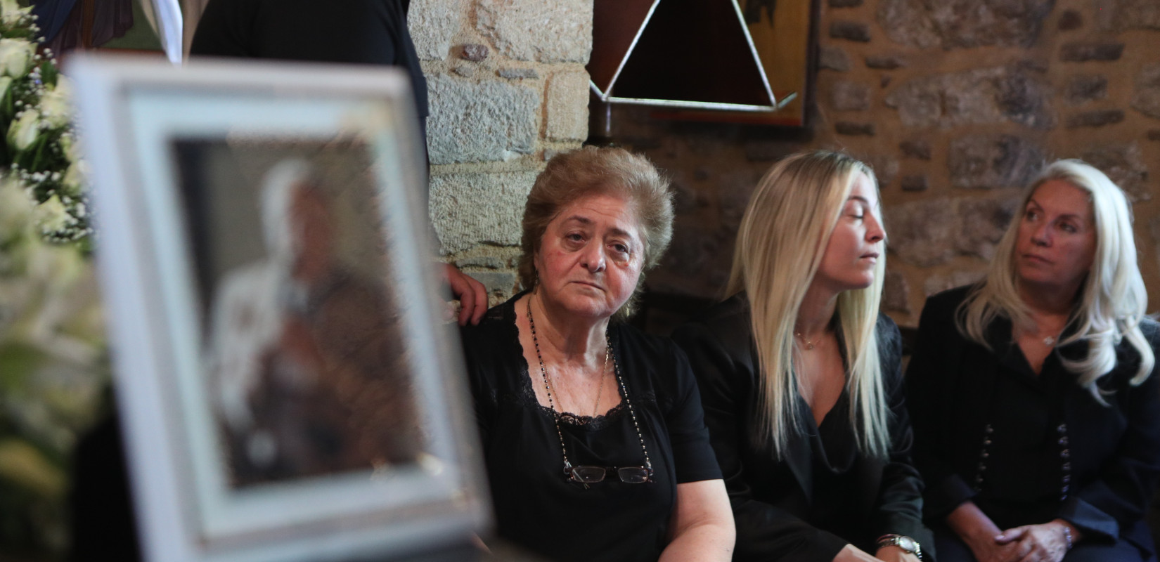 Μητρόπολη Αθηνών: Σε λαϊκό προσκύνημα η σορός του Πετρο-Λούκα Χαλκιά