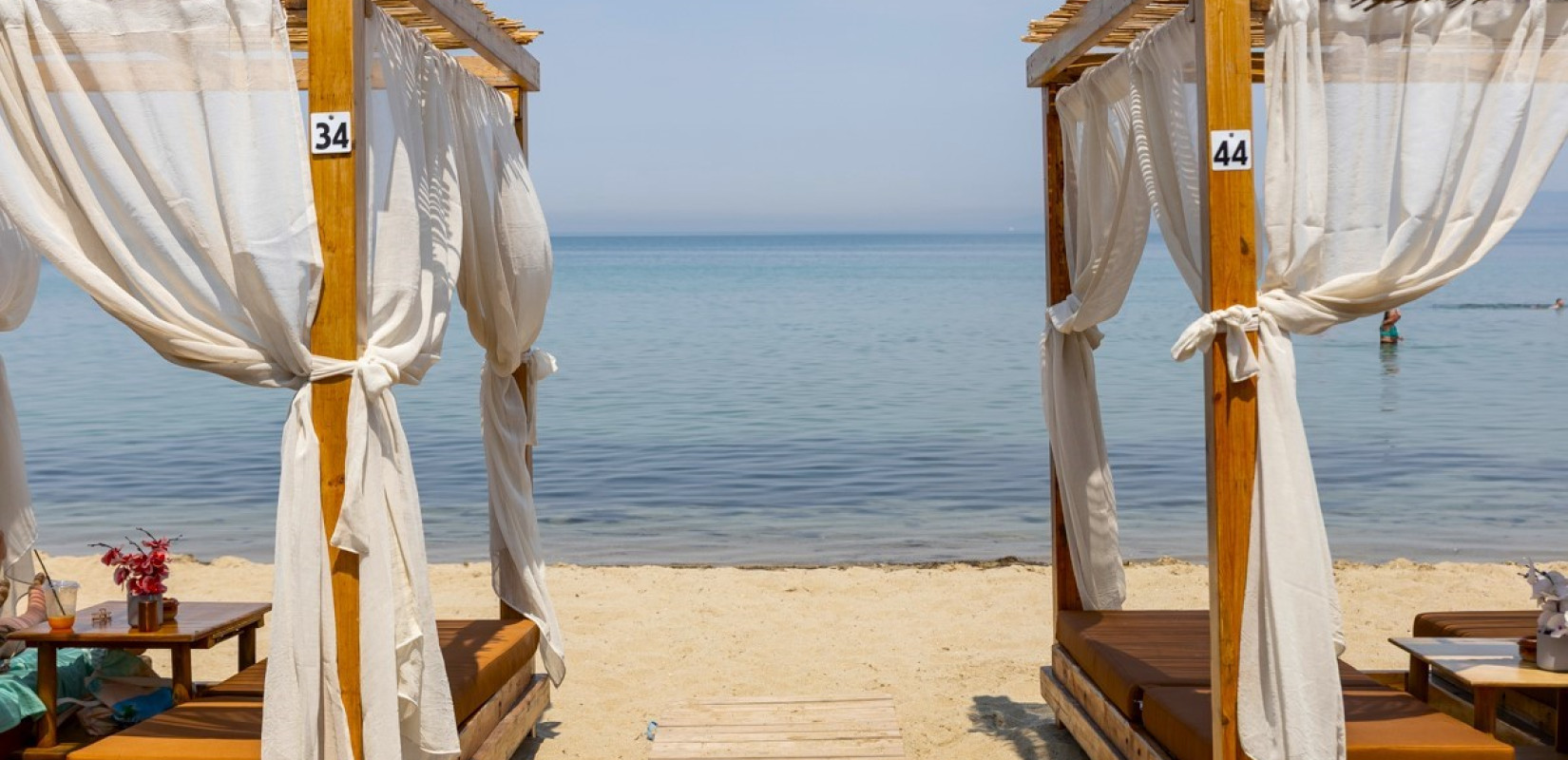 Play Maker: Το απόλυτο game coffee - beach bar στην παραλία της Περαίας