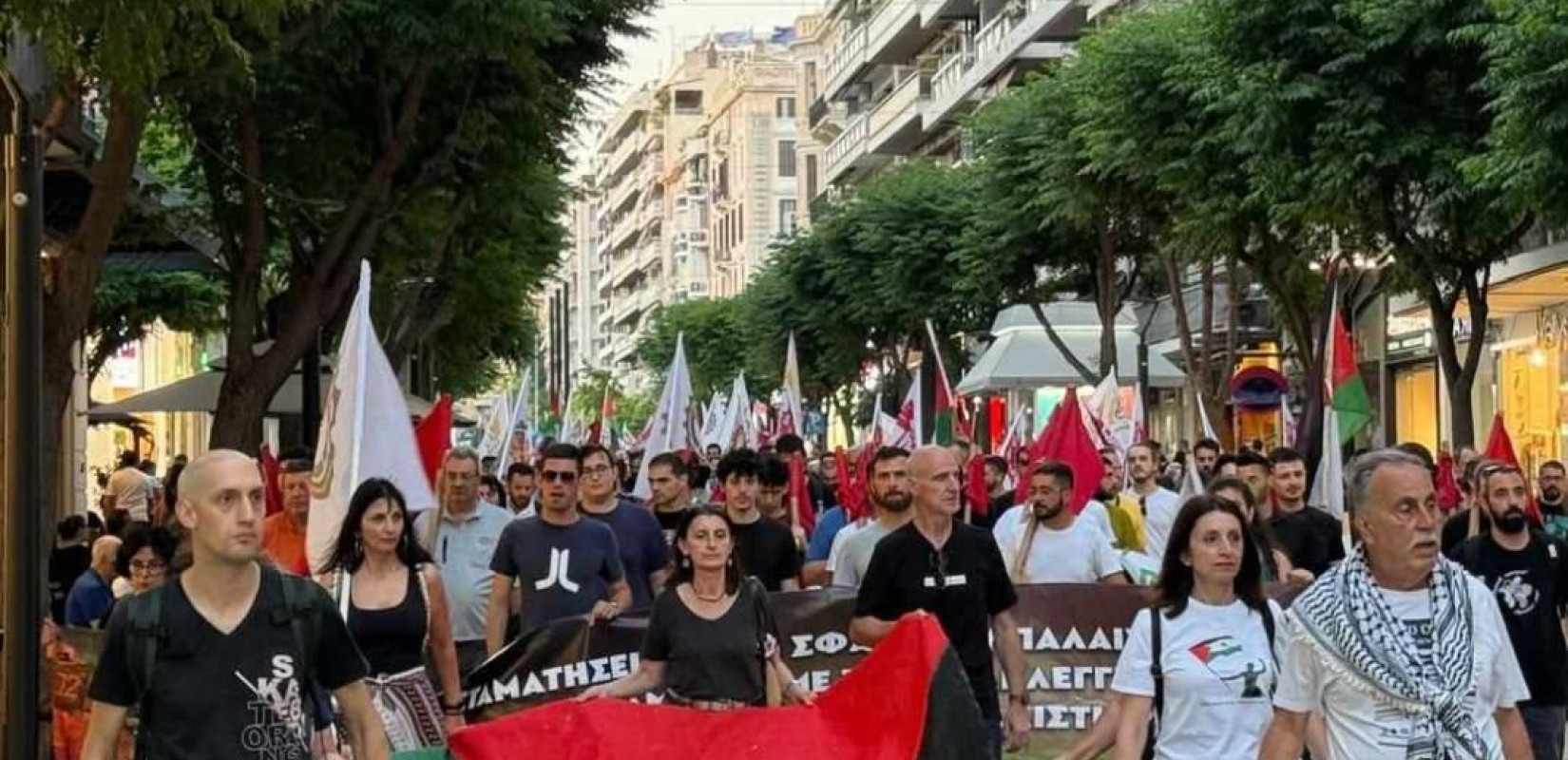 Ένα ποτάμι αλληλεγγύης προς την Παλαιστίνη: Πάνω από 100 συγκεντρώσεις σε όλη την Ελλάδα σήμερα το απόγευμα - Ο χάρτης των κινητοποιήσεων