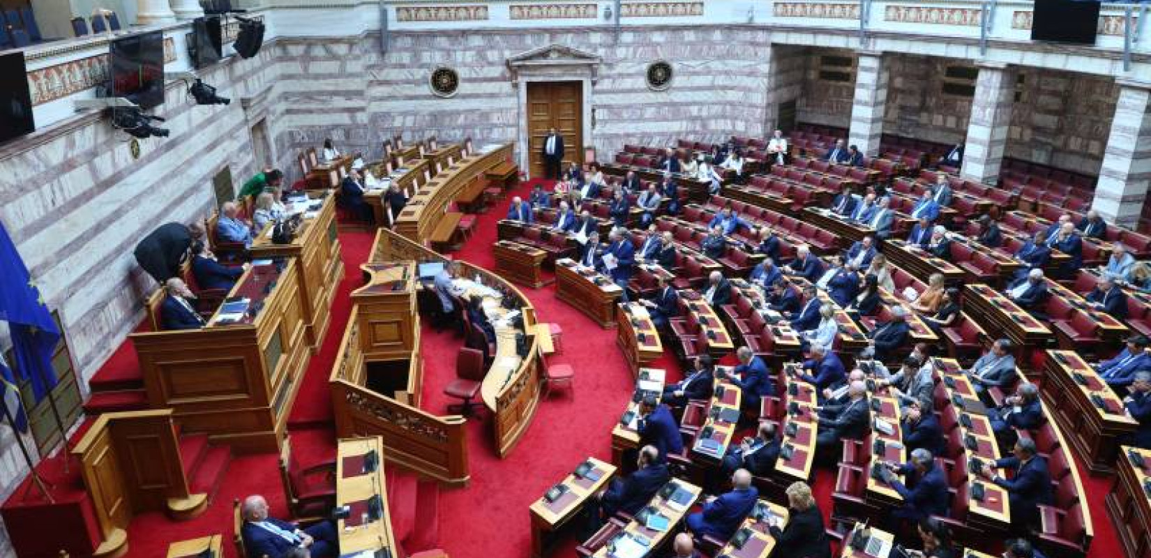 Βουλή: Σε εξέλιξη η μαραθώνια «μάχη» περί σύστασης Προανακριτικής Επιτροπής για τα Τέμπη - Σύγκρουση ΠΑΣΟΚ - Κωνσταντοπούλου για τη διαδικασία