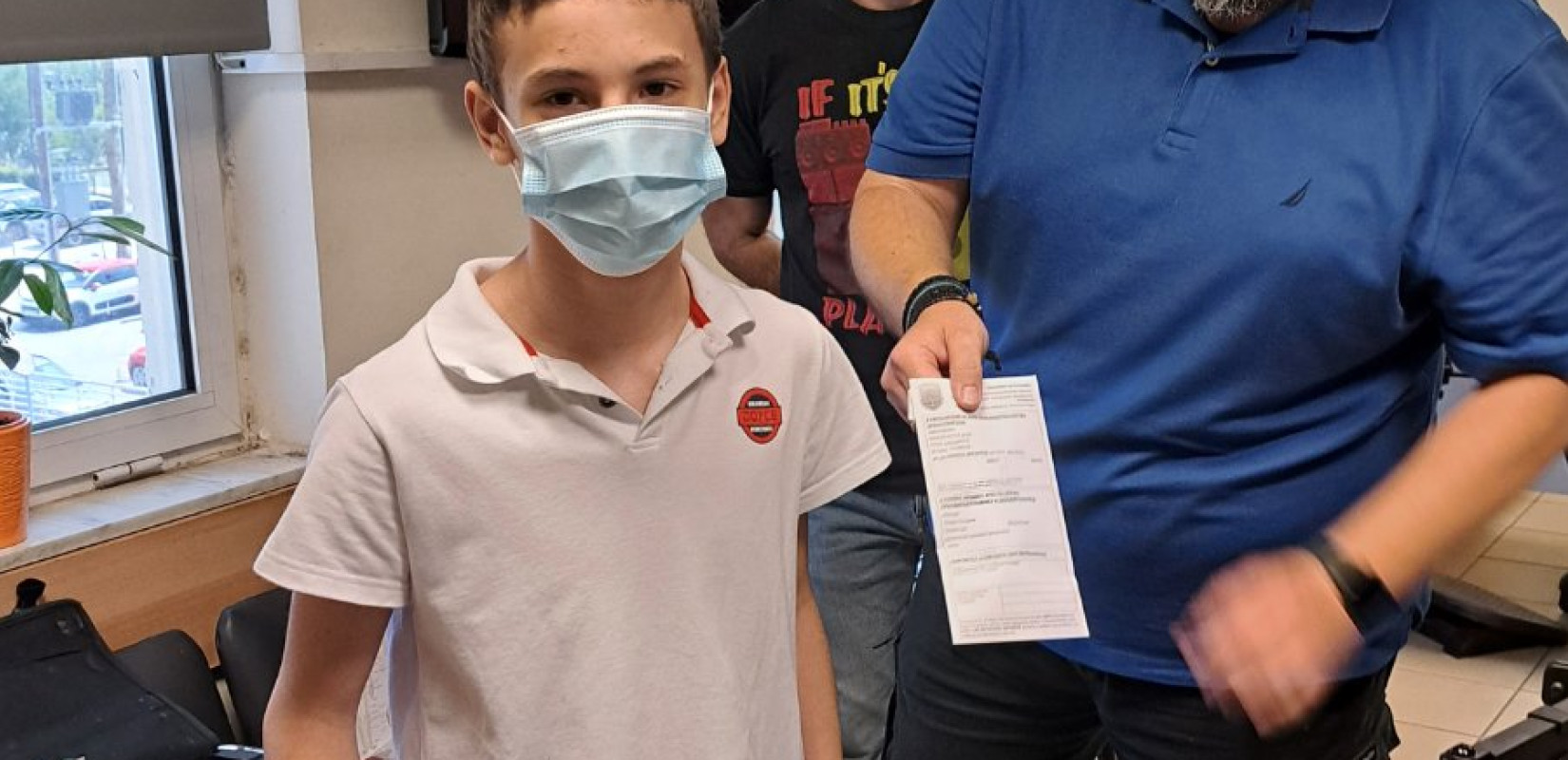 Θεσσαλονίκη: Ο μικρός Χρήστος σε ρόλο αστυνομικού εκπλήρωσε ένα όνειρό του