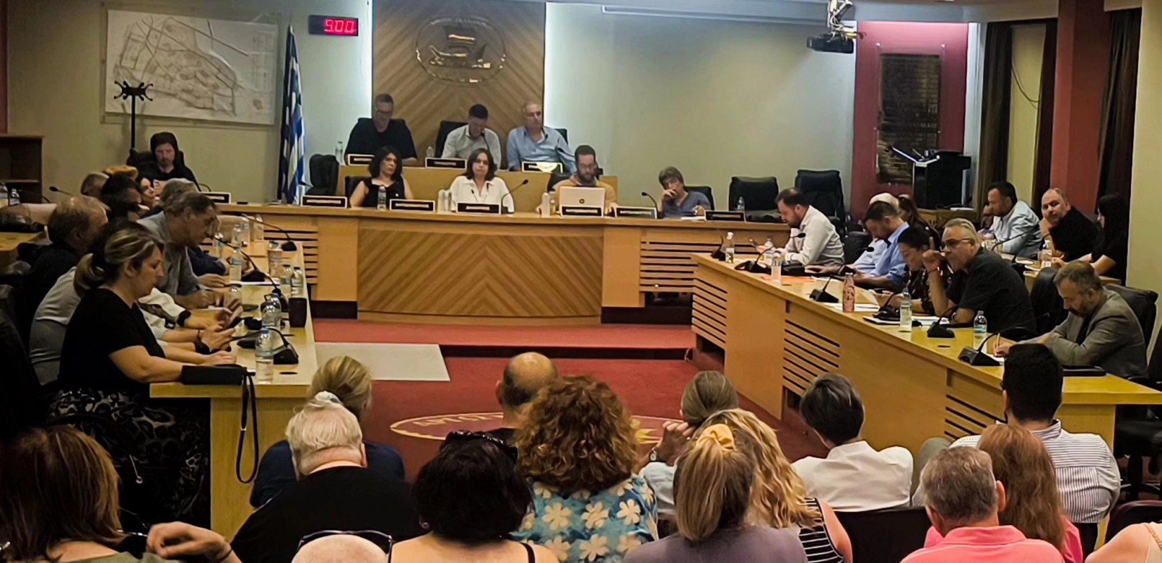 Στα «όπλα» ομόφωνα η Καλαμαριά για τις μαθητικές κατανομές