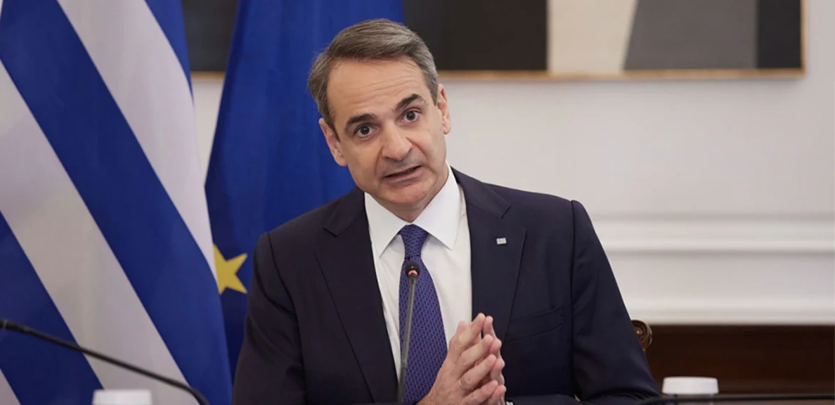 Η στρατηγική του πρωθυπουργού μετά τη μάχη στη Βουλή: «Όλοι τους και μόνοι μας»