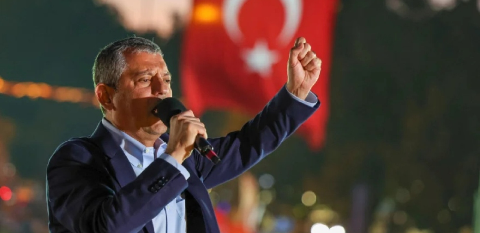 Τουρκία: Νέα εισαγγελική έρευνα κατά του Οζγκιούρ Οζέλ – Η αντιπολίτευση στο στόχαστρο