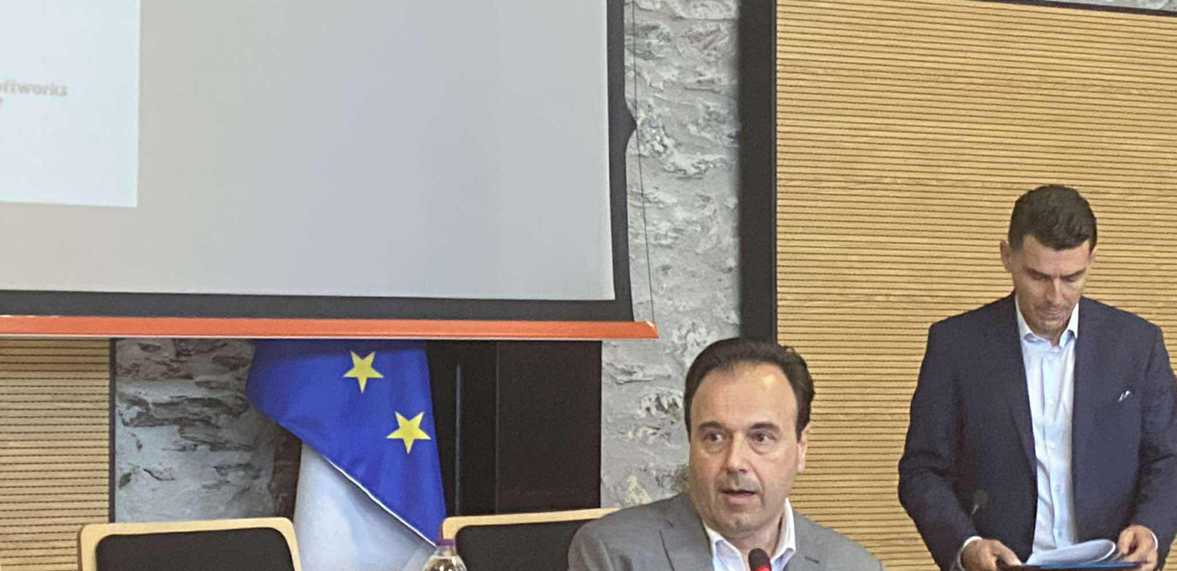 Παπαστεργίου από Θεσσαλονίκη: Καταθέτουμε πρόταση για εργοστάσιο τεχνητής νοημοσύνης στη Δυτ. Μακεδονία - Αφαιρούμε γραφειοκρατία