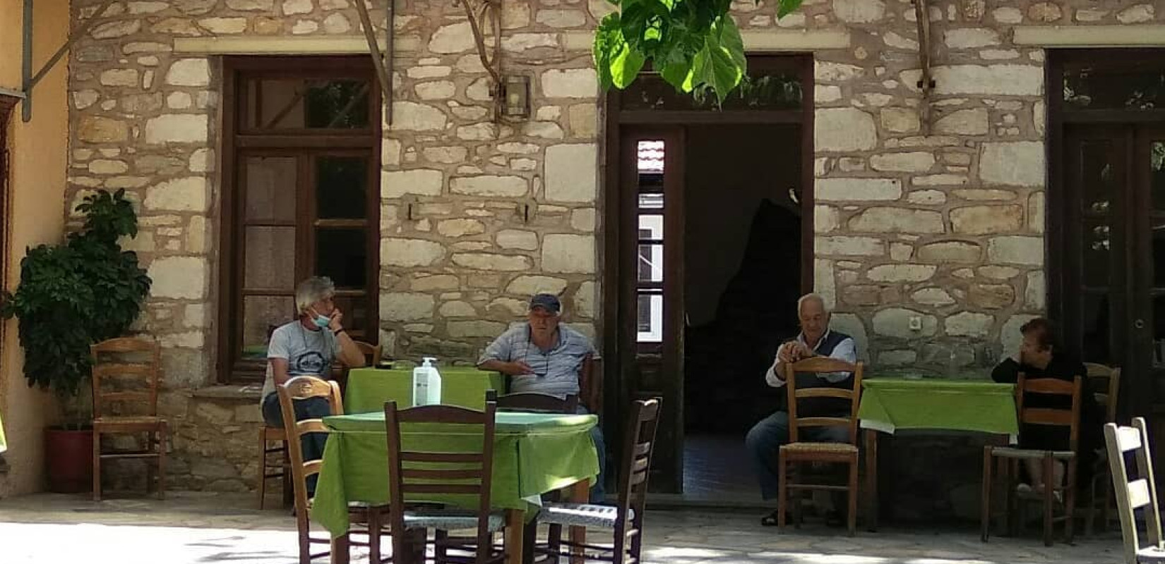 H Ελλάδα γερνά - Ένας στους τέσσερις είναι άνω των 65 ετών