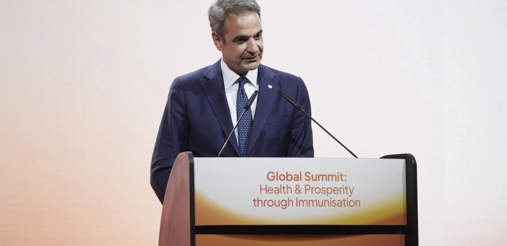 Κ. Μητσοτάκης για την πολιομυελίτιδα: Μίλησε για τη μητέρα του - Ανακοίνωσε αύξηση €5 εκατ. της ελληνικής συνδρομής