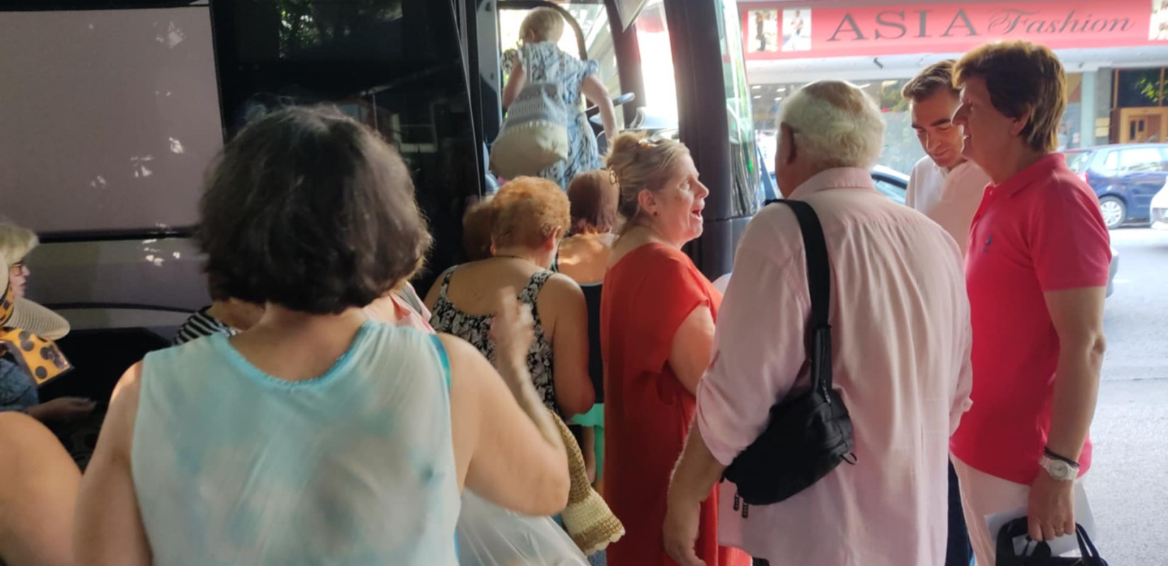 Δήμος Θεσσαλονίκης: Ξεκίνησαν οι εκδρομές των ΚΑΠΗ με εκατοντάδες συμμετέχοντες (βίντεο)