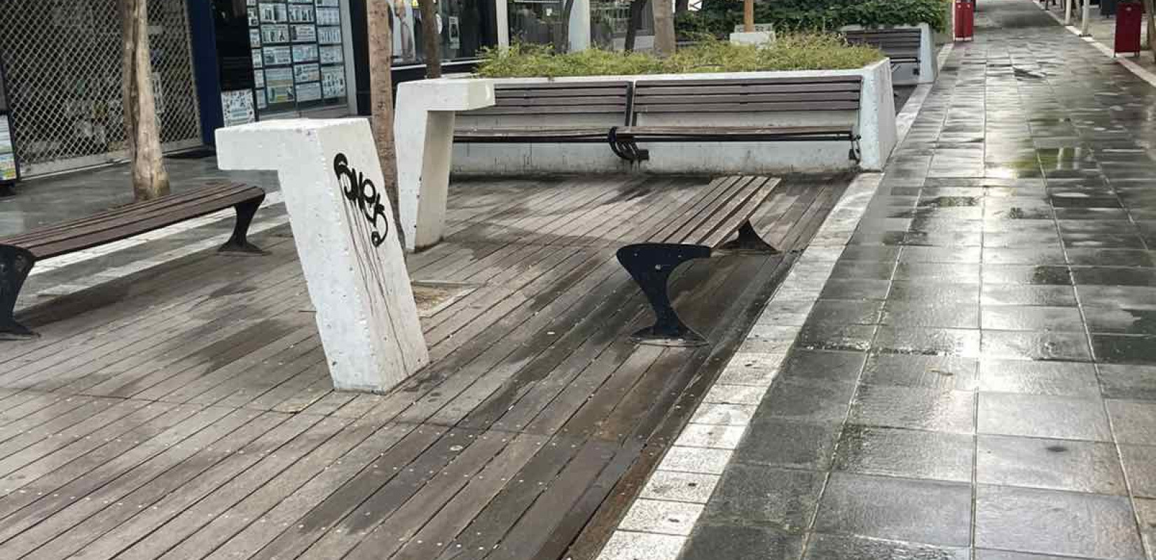 Θεσσαλονίκη: Εκτεταμένος καθαρισμός στον κεντρικό πεζόδρομο της Καλαμαριάς