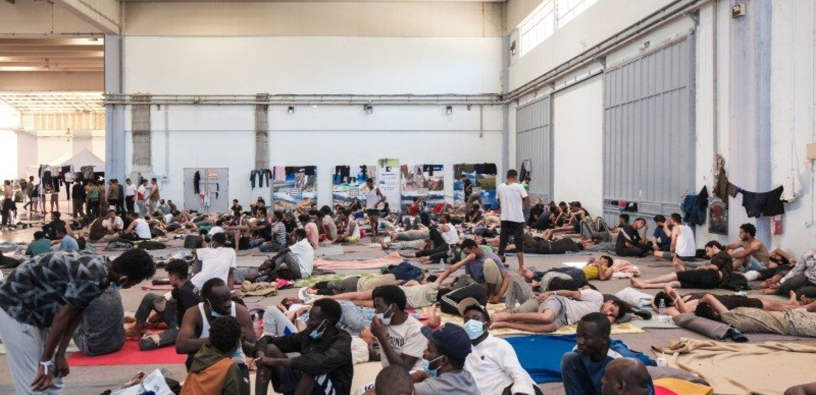 Η Ελλάδα κλείνει τη δίοδο στις μεταναστευτικές ροές με δέσμη μέτρων - Ψηφίζεται σήμερα η τροπολογία για την αναστολή του ασύλου